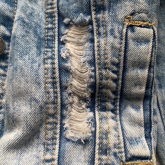 Y2K Destroyed Ripped Cropped Jean Jacket - Picture 8 of 12